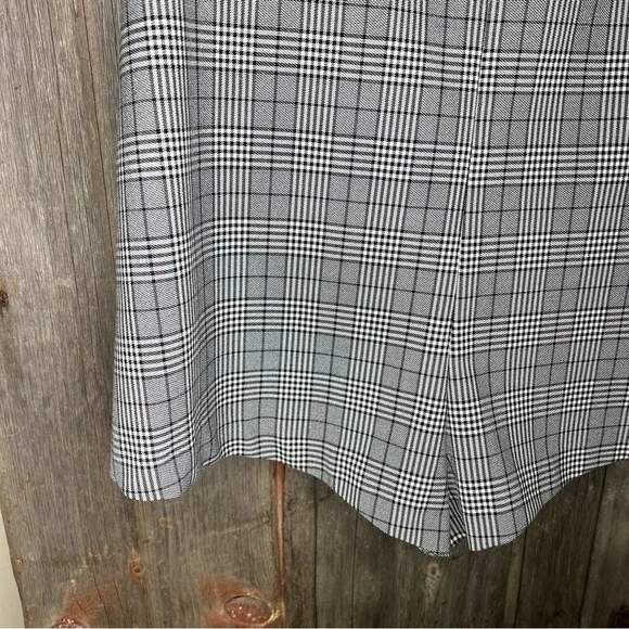 Urban Outfitters Glenn Plaid Off The Shoulder Romper Size 6 - Picture 7 of 13